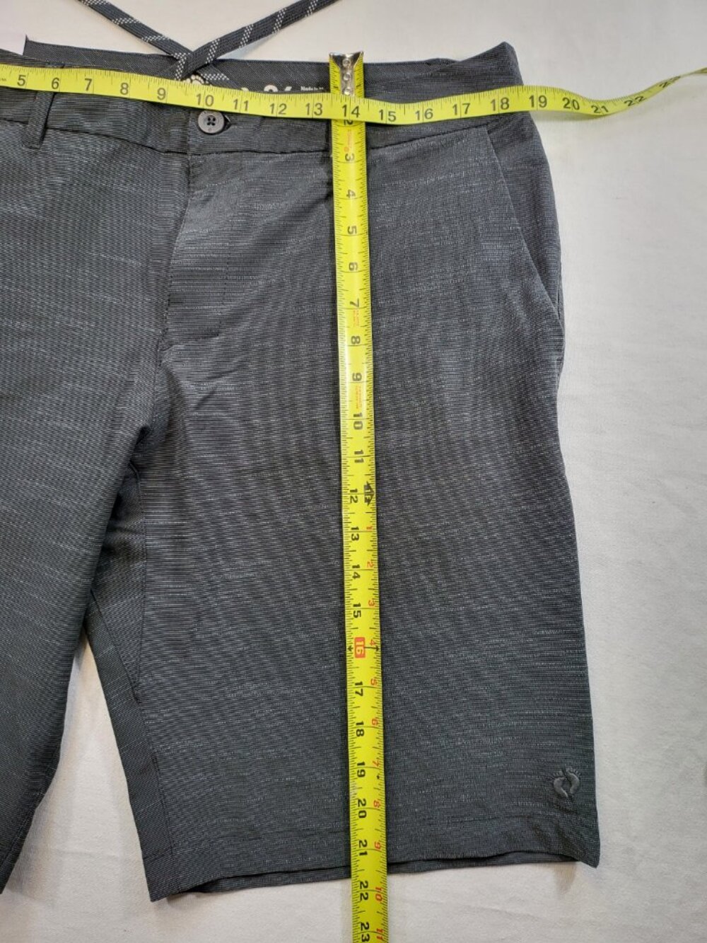 NWT Hang Ten Black Board Shorts Size 36 Surf Swimwear - Picture 5 of 9